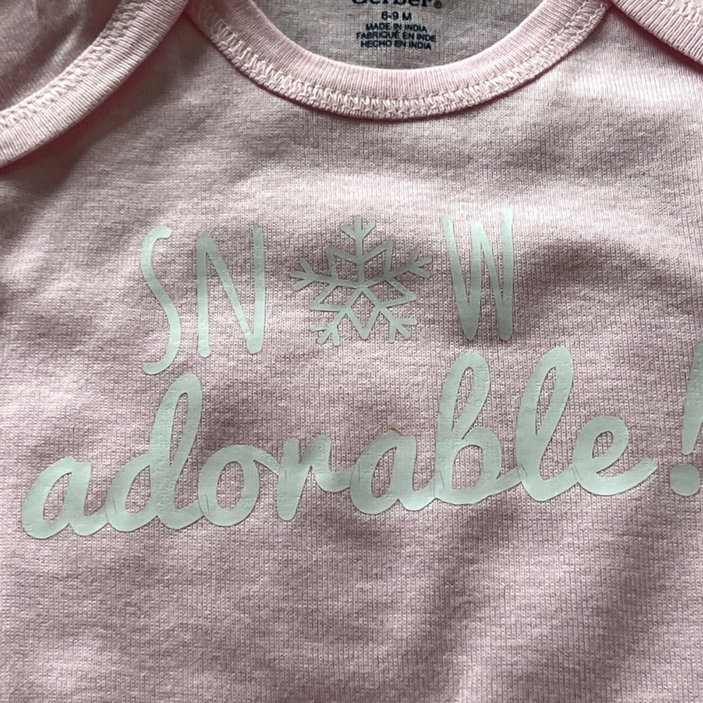 ❤️ 3 for $21 ❤️ Pink Onesie sz 6-9M